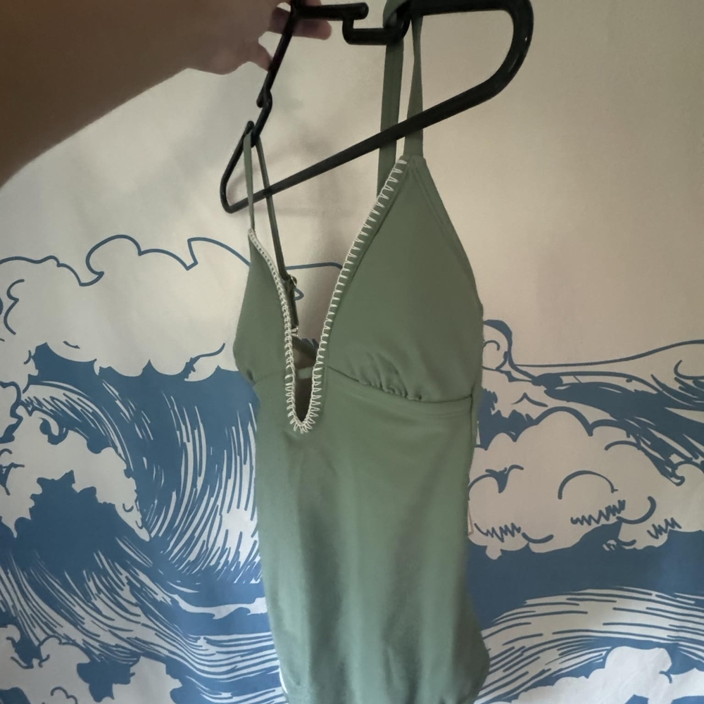 NWT sage green one piece with adjustable straps - Picture 4 of 8